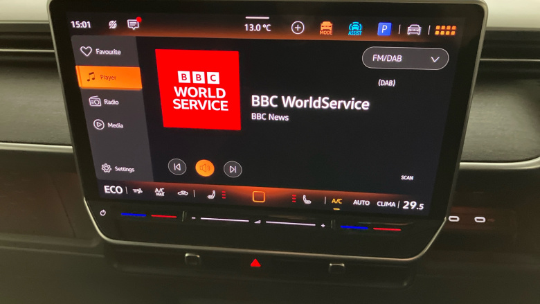 Volkswagen ID. Buzz 210kW Style Pro 86kWh 5dr LWB Auto [7St/Design+] Electric Estate